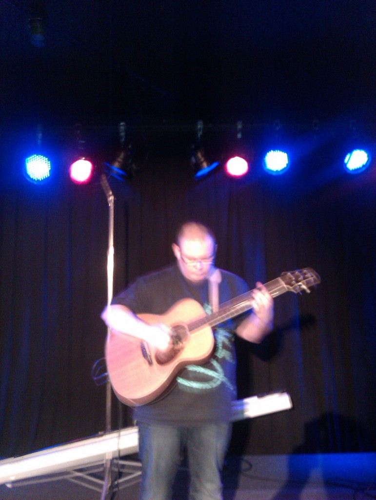 Moi qui guitare ... 